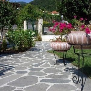 Ardezie poligonala Kavala – Lespezi (7-10 buc/mp)