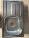 Set chiuveta inox anticalcar de blat + baterie pipa flexibila + sifon cu preaplin, 43.5×76 cm, cuva dreapta