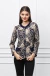 Bluza Anika bej cu imprimeu bleumarin si nasturi