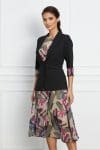 Compleu Mara cu rochie bej si sacou negru
