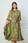Rochie Dy Fashion din satin verde olive cu imprimeuri maro