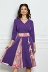 Rochie Dy Fashion mov cu pliuri si imprimeuri roz