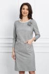 Rochie Ramona gri cu aplicatie florala si buzunare