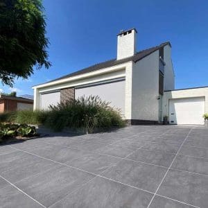 L’ALTRA PIETRA Castello Antrazyt, 60 x 60 x 2 cm, R11 (Non-Slip)