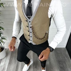 Vesta barbati eleganta slim fit maro deschis V14 E 142-3