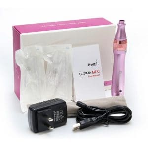 DermaPen Techstar® Dr Pen M7, 2 Capete de Rezerva, Ace Otel Inoxidabil, Corp Aliaj, Ergonomic, Regenerare Piele, Lifting, Viteza Reglabila, 5 Viteze, Rose