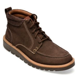 Ghete CLARKS maro, BARNMID, din piele intoarsa