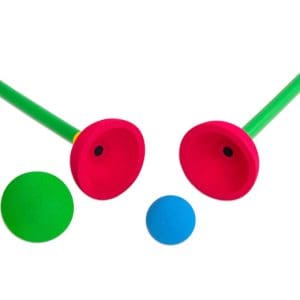 Joc – Aruncă, prinde și ține mingea – pentru 2 jucători