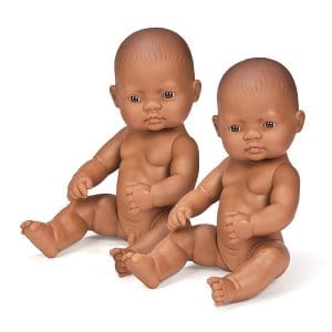 Păpușă bebeluș latino-american – băiat 32 cm