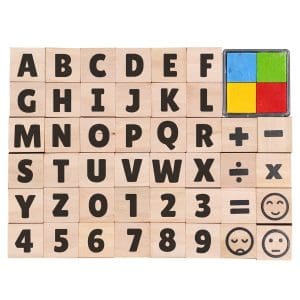 Set 44 ștampile din lemn și 4 tușiere – Litere și cifre