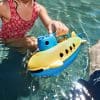 Submarin din plastic reciclat (Mâner albastru)