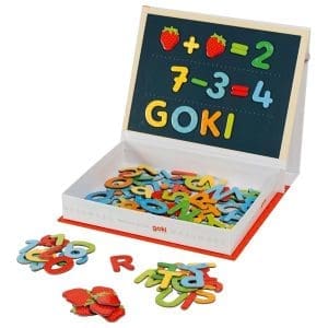 Carte magnetică – Cifre și litere