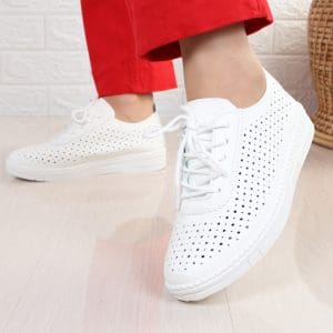 Pantofi albi usori Raima
