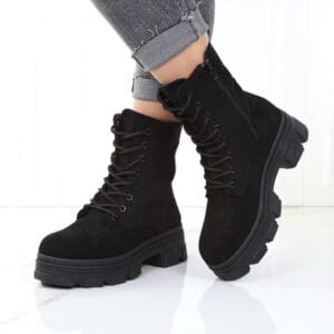 Ghete imblanite Lucy