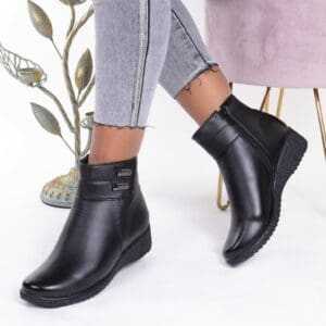 Ghete imblanite cu talpa antiderapanta Florica