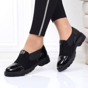 Pantofi negri usori Naira